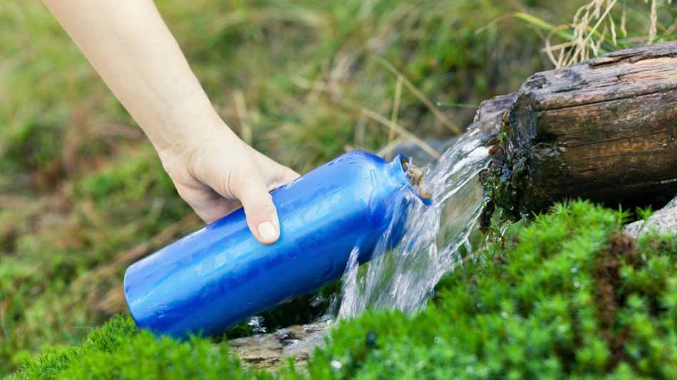 How Do You Clean Aluminum Water Bottles