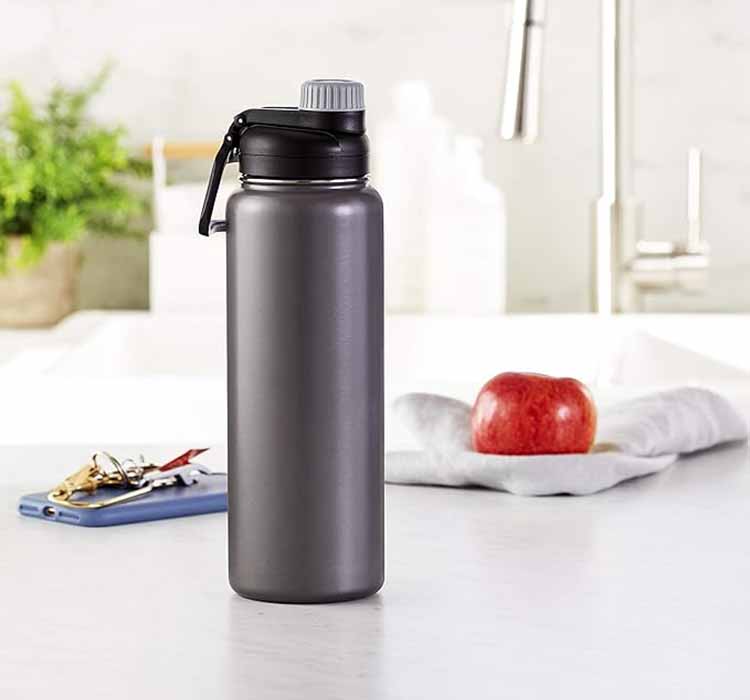 Do stainless steel water bottles keep drinks cold Amazon