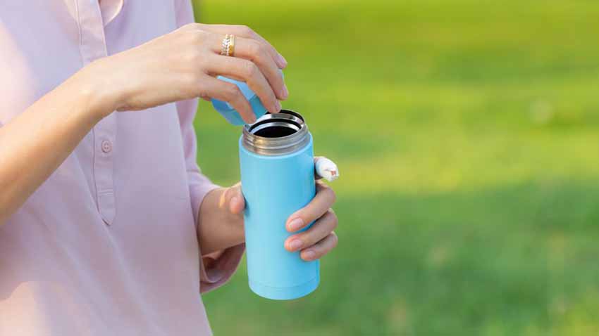 is reusable water bottle more eco friendly